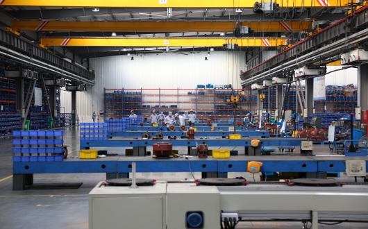 手指一點，零備件迅速調運到面前,